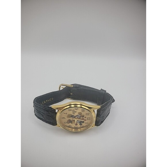 Vintage Lorus Mickey Mouse Minnie Mouse Love is in Air Wristwatch Leather Band - Picture 4 of 10